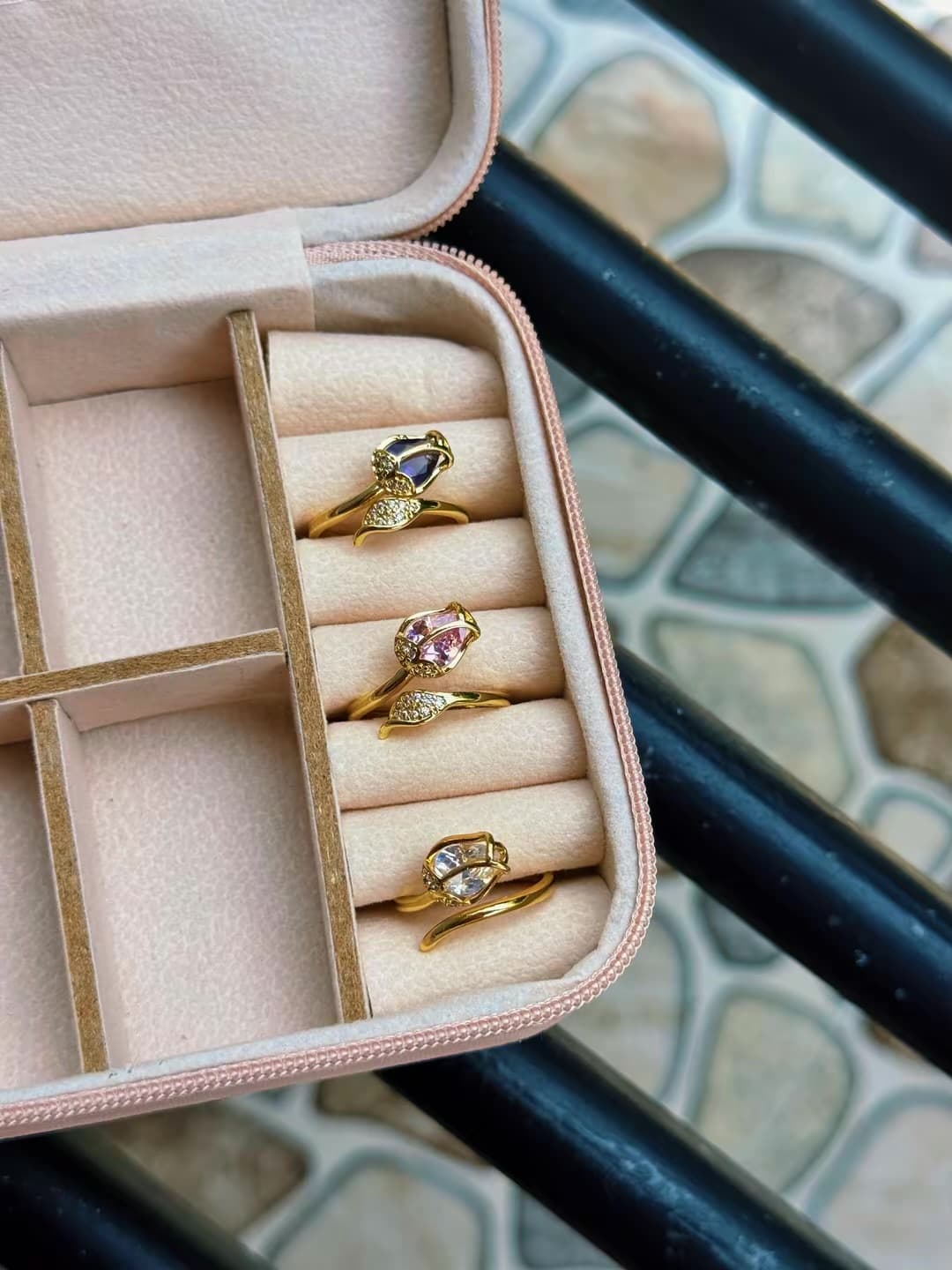 Tulip Adjustable Rings
